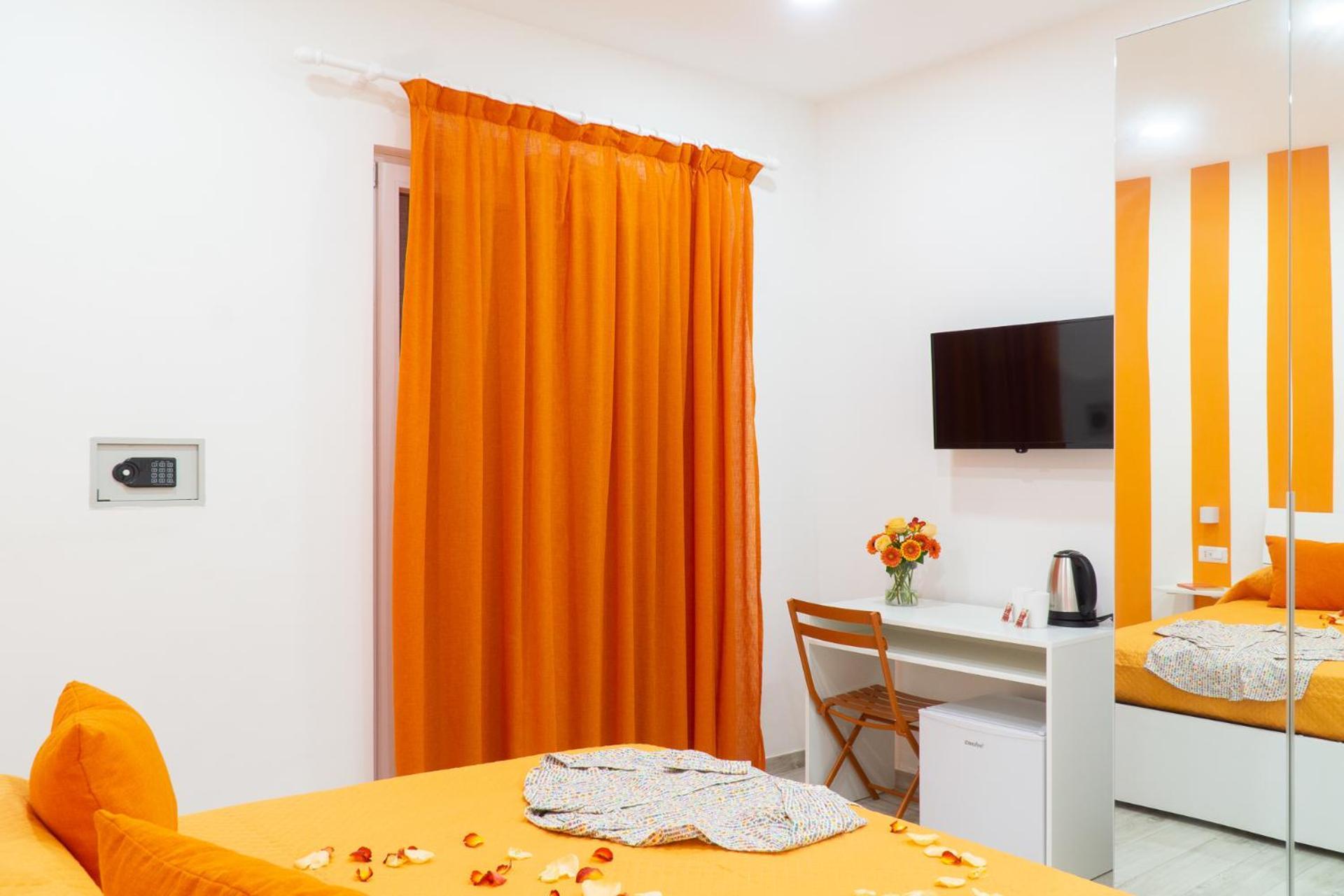 Summer Colors Rooms & Apartments Meta Exterior foto
